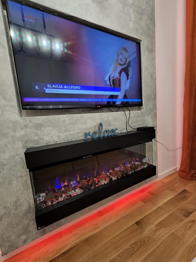 Apartman Park Lake توزلا المظهر الخارجي الصورة