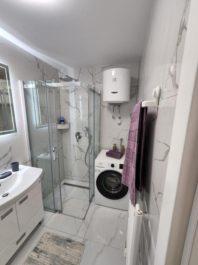 Apartman Park Lake توزلا المظهر الخارجي الصورة