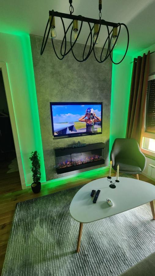 Apartman Park Lake توزلا المظهر الخارجي الصورة